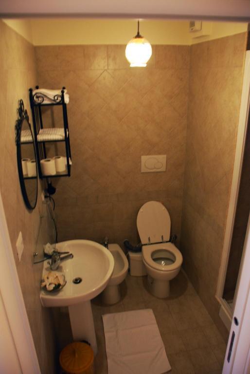 Vieniaroma Apartamento *