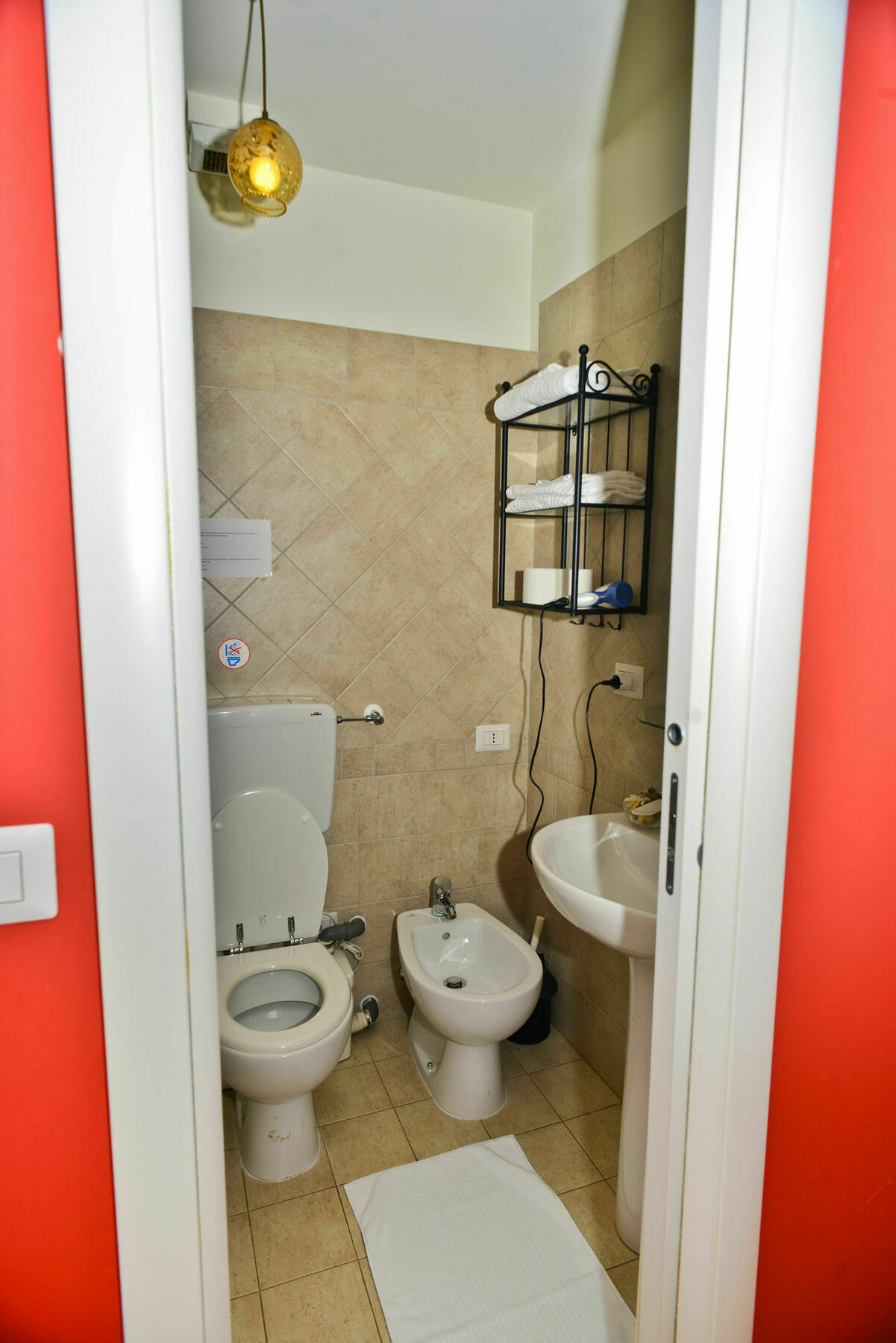 Vieniaroma Apartamento *